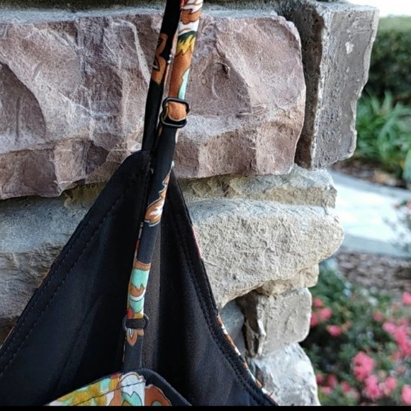 Rokoko Floral Romper Multicolor Adjustable Spaghetti Straps Medium - Picture 10 of 11